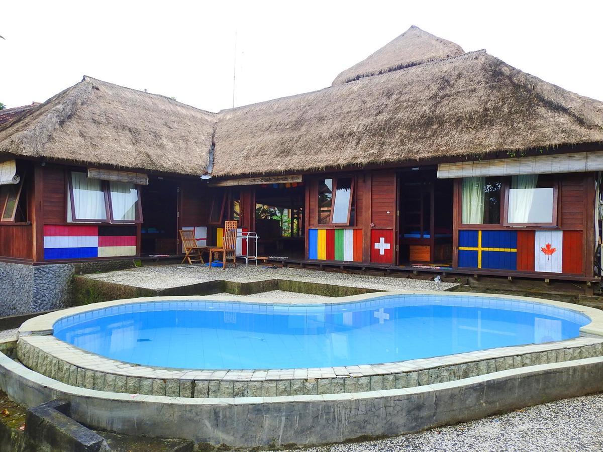 Mandala Hostel Ubud Exterior photo